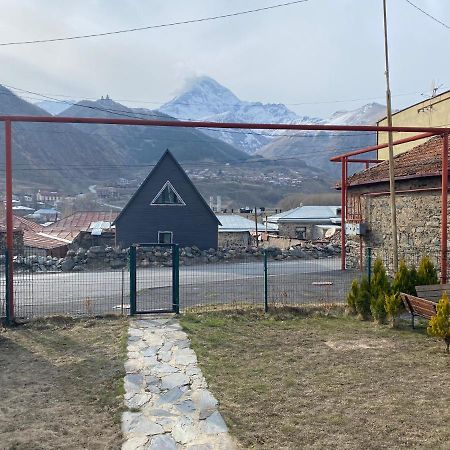 Uptown Boutique Kazbegi Otel Dış mekan fotoğraf