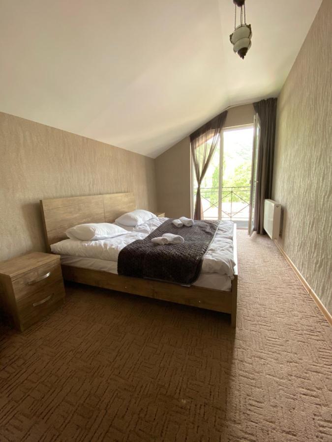 Uptown Boutique Kazbegi Otel Dış mekan fotoğraf