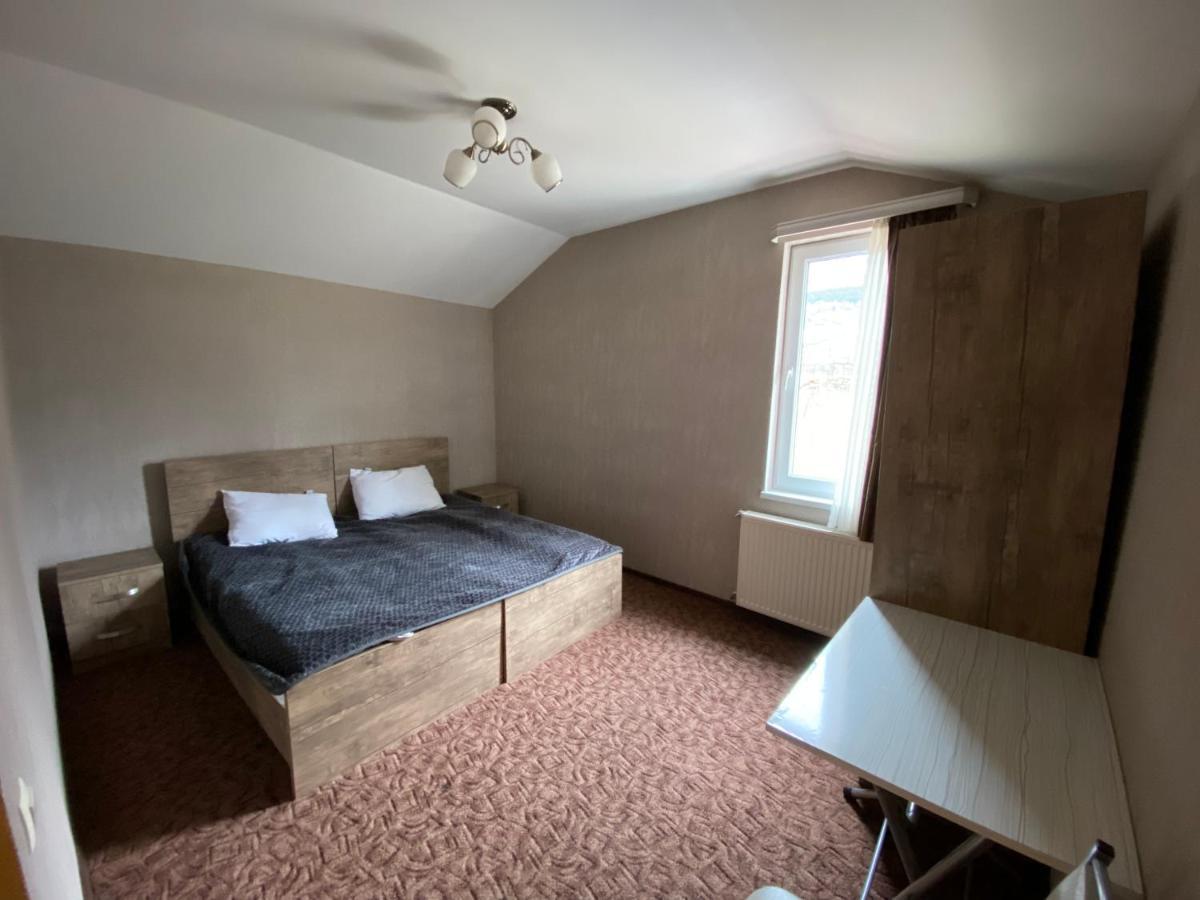 Uptown Boutique Kazbegi Otel Dış mekan fotoğraf