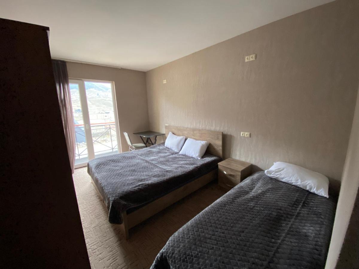 Uptown Boutique Kazbegi Otel Dış mekan fotoğraf