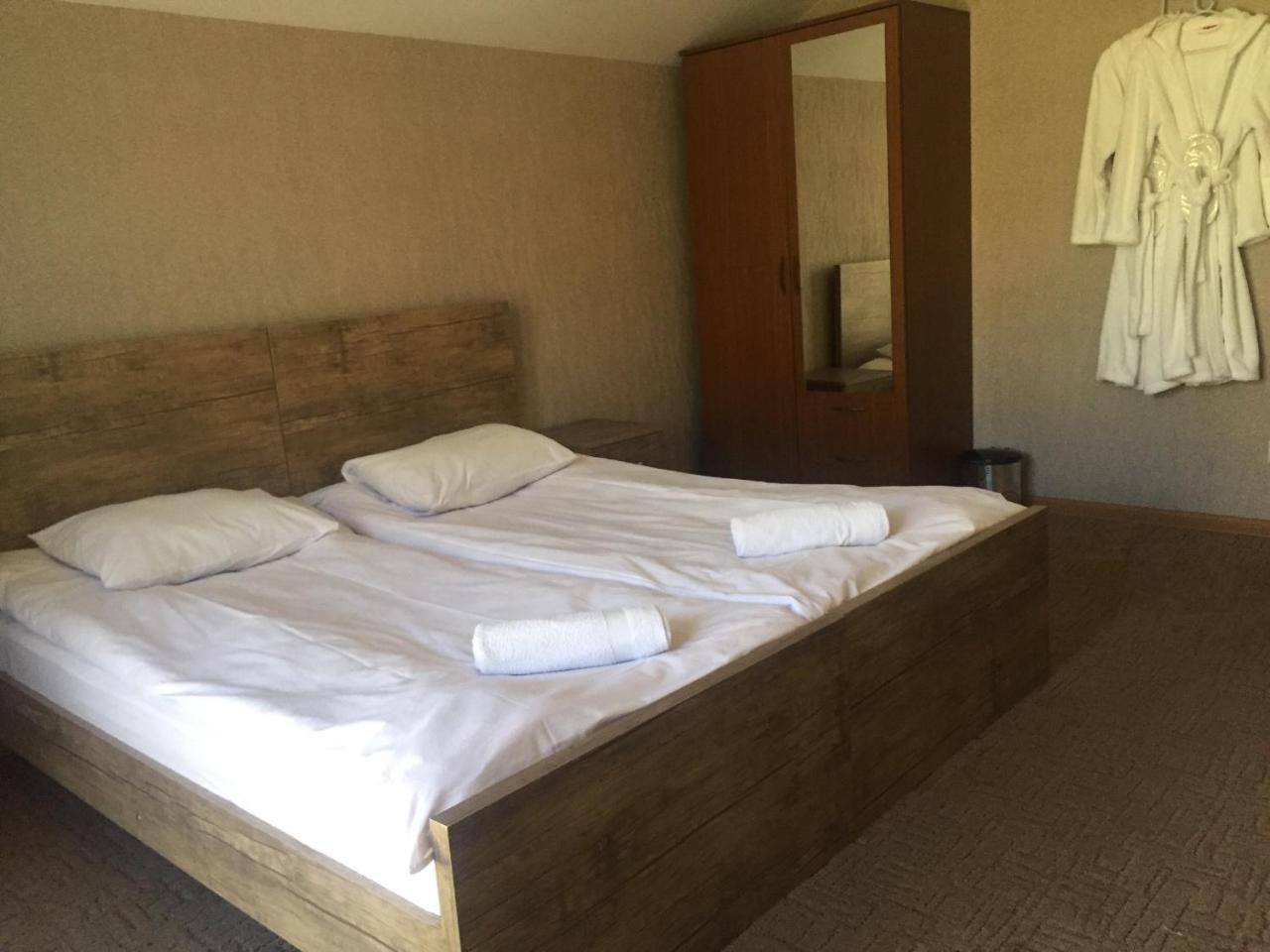 Uptown Boutique Kazbegi Otel Dış mekan fotoğraf