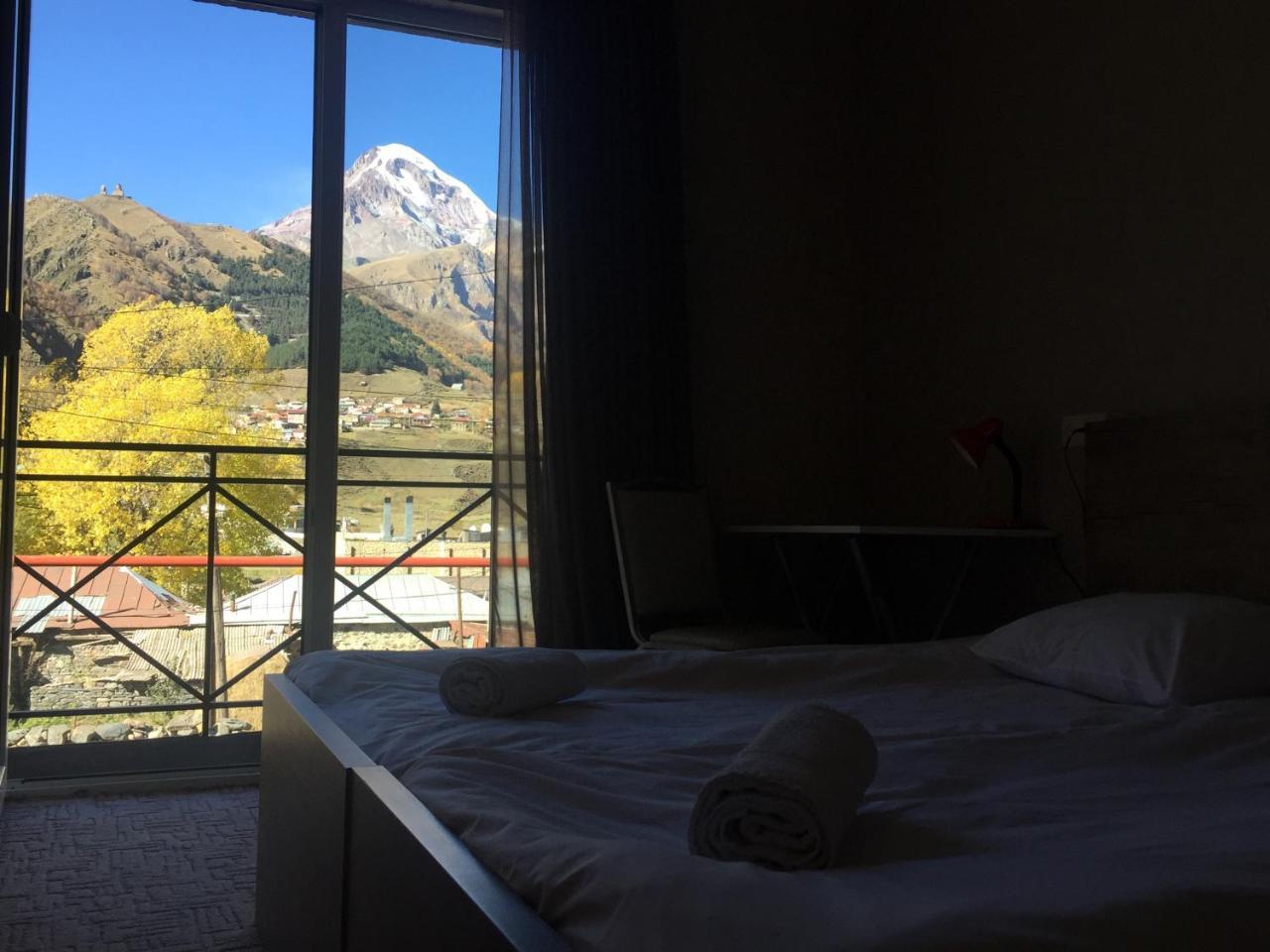 Uptown Boutique Kazbegi Otel Dış mekan fotoğraf
