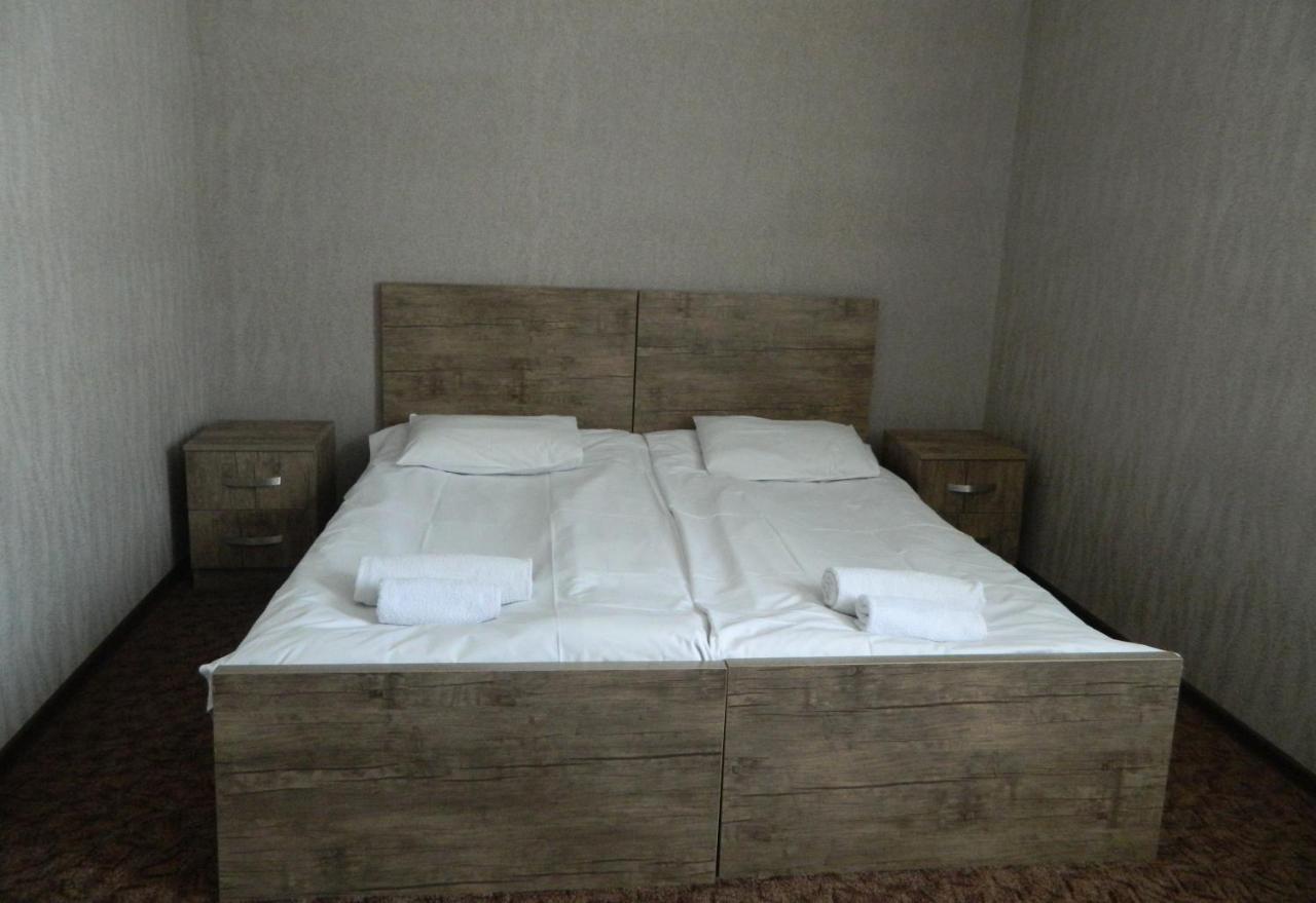 Uptown Boutique Kazbegi Otel Dış mekan fotoğraf